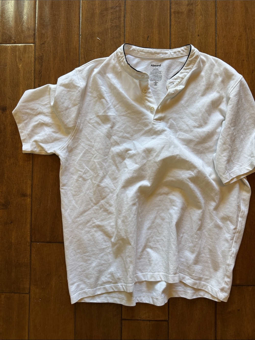 Abound - 100% cotton White Short-Sleeve Henley with Navy Trim - large